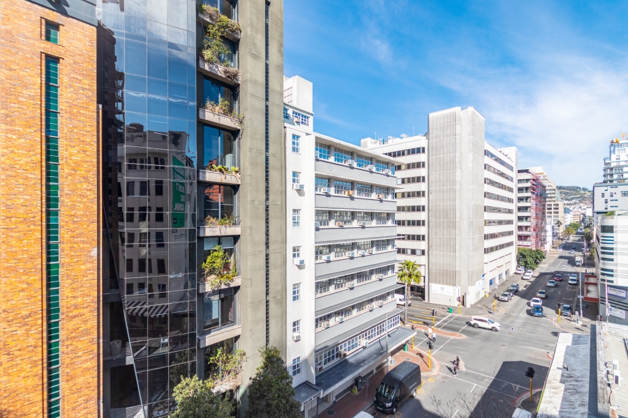 1 Bedroom Property for Sale in Cape Town City Centre Western Cape